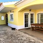 Casa D\'Areia - Guest House -3 Quartos -6 Hospedes