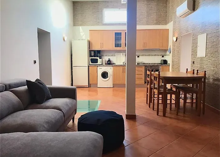 Casa D\'Areia - Guest House -3 Quartos -6 Hospedes